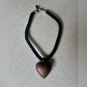 Julietta heart necklace